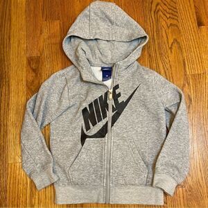 Nike grey zip up hoodie 4-5 yrs size Small
